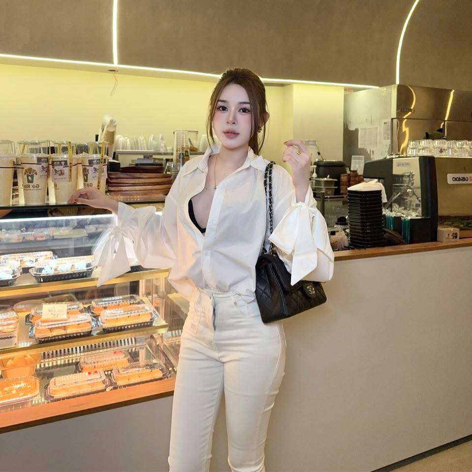 Profile image of Alley in Centre 中心, China